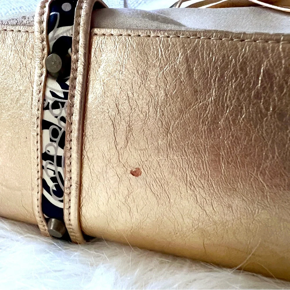 Junior Drake | Signature Satchel Bag - Picture 5 of 9